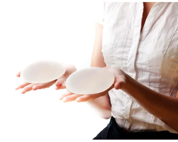 Imagen del producto Cambio de prótesis mamarias