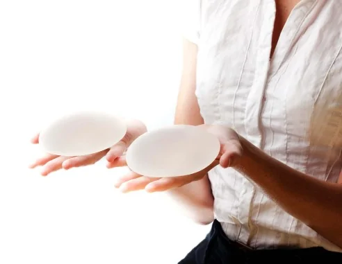 Imagen de Cambio de prótesis mamarias